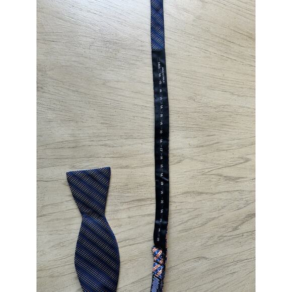 Reversible Bow Tie Plaid Geometric Diamond Point Self-Tie Adjustable Silk Blend - Picture 8 of 8